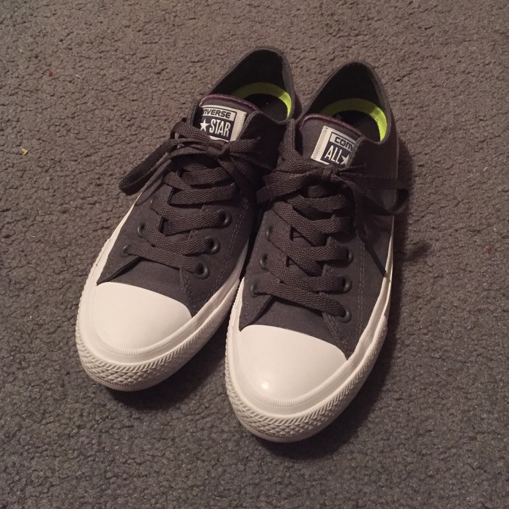 Converse Chuck Taylor 2 Womens Size 8 Thunder Grey